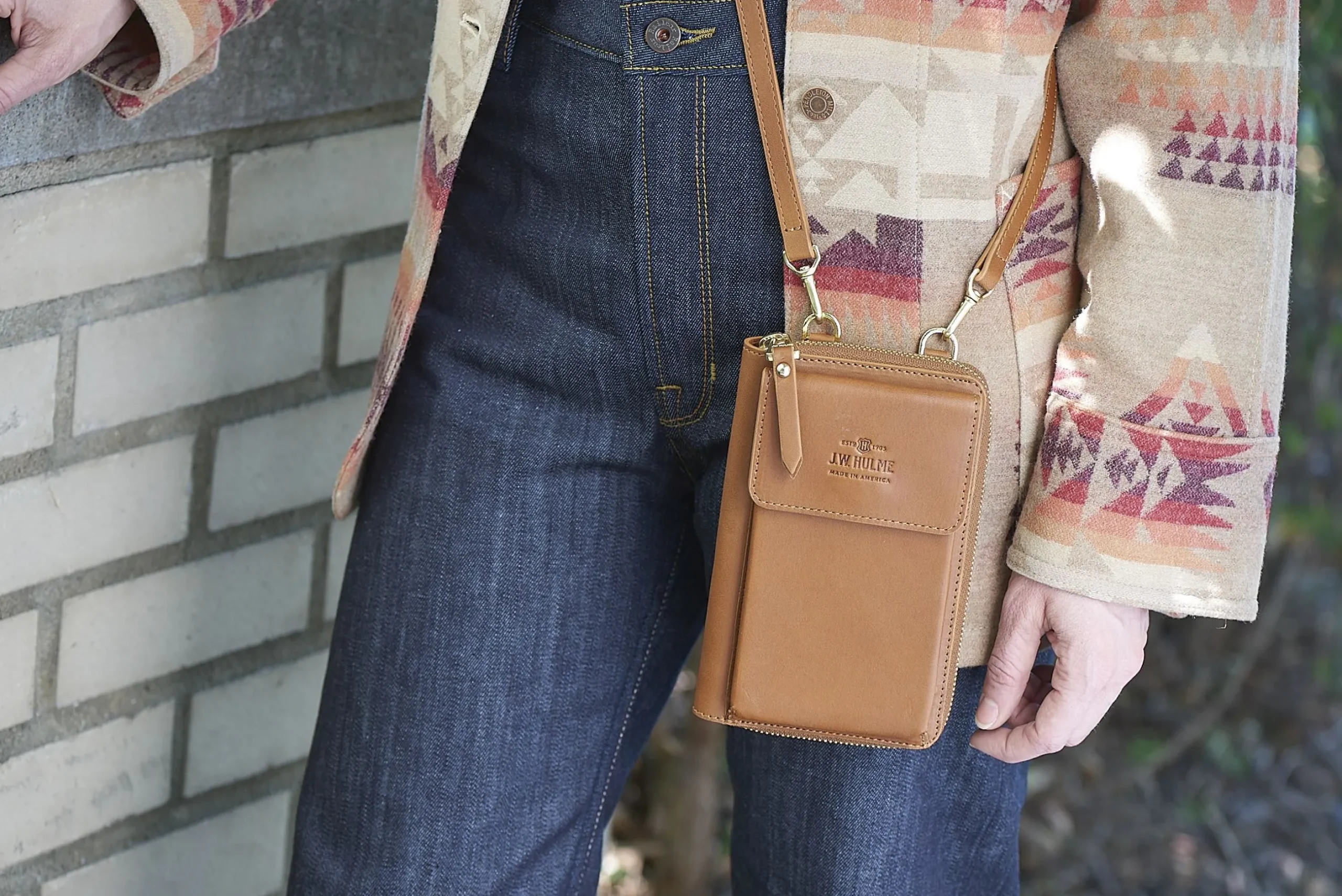 excursion_cell_phone_zip_wallet_crossbody_4.webp Cheap J. W. Hulme Co Excursion Cell Phone Zip Wallet Crossbody